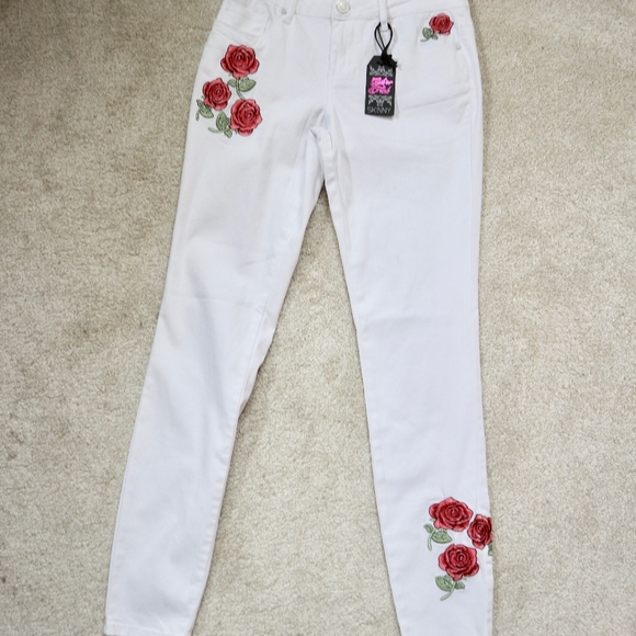 Silver Crush Denim - White jeans